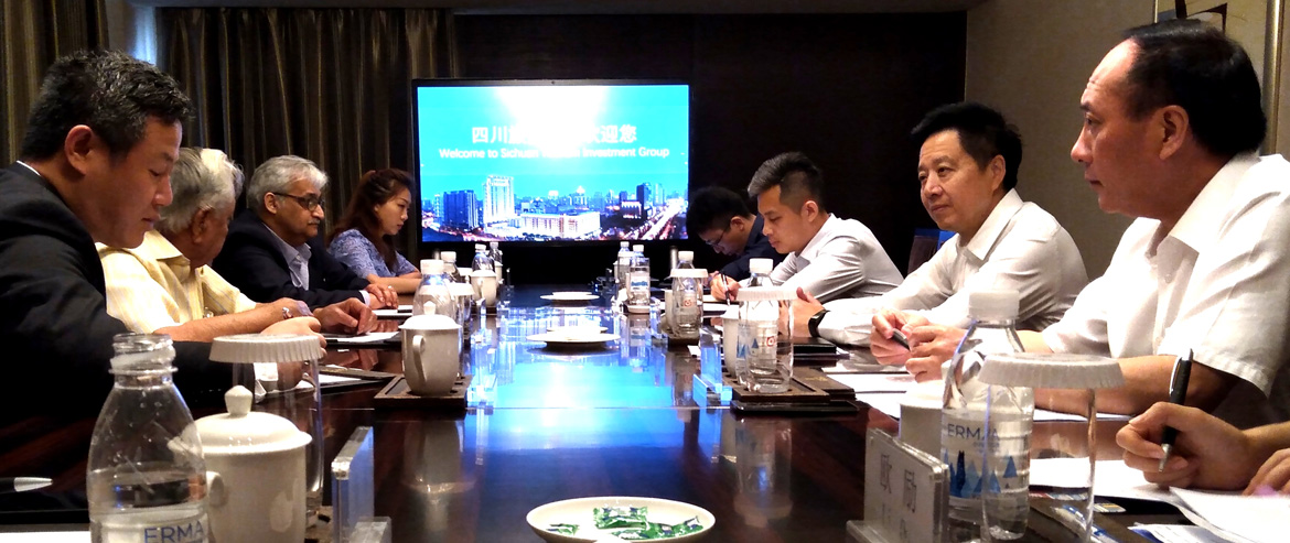 集团党委副书记、副董事长、总经理杨川会见印度靛蓝集团执行董事卡皮尔·巴蒂亚先生一行