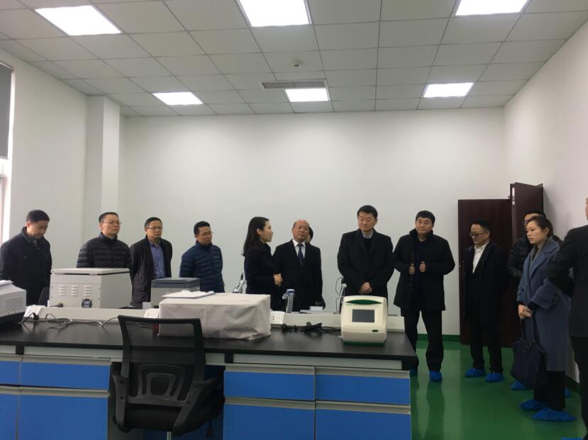 集团党委书记、董事长任丁率队调研 德仁堂控股集团